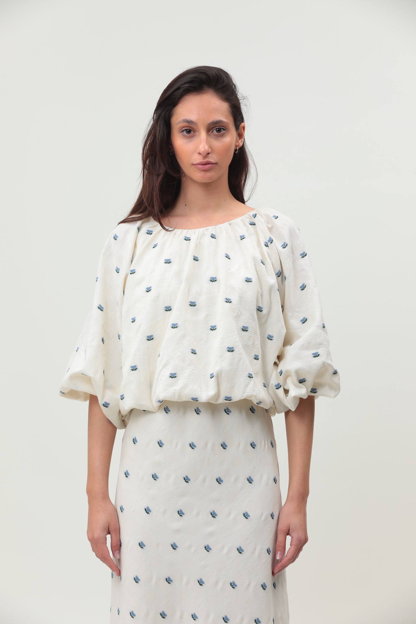Top de lino - Blanco bordado