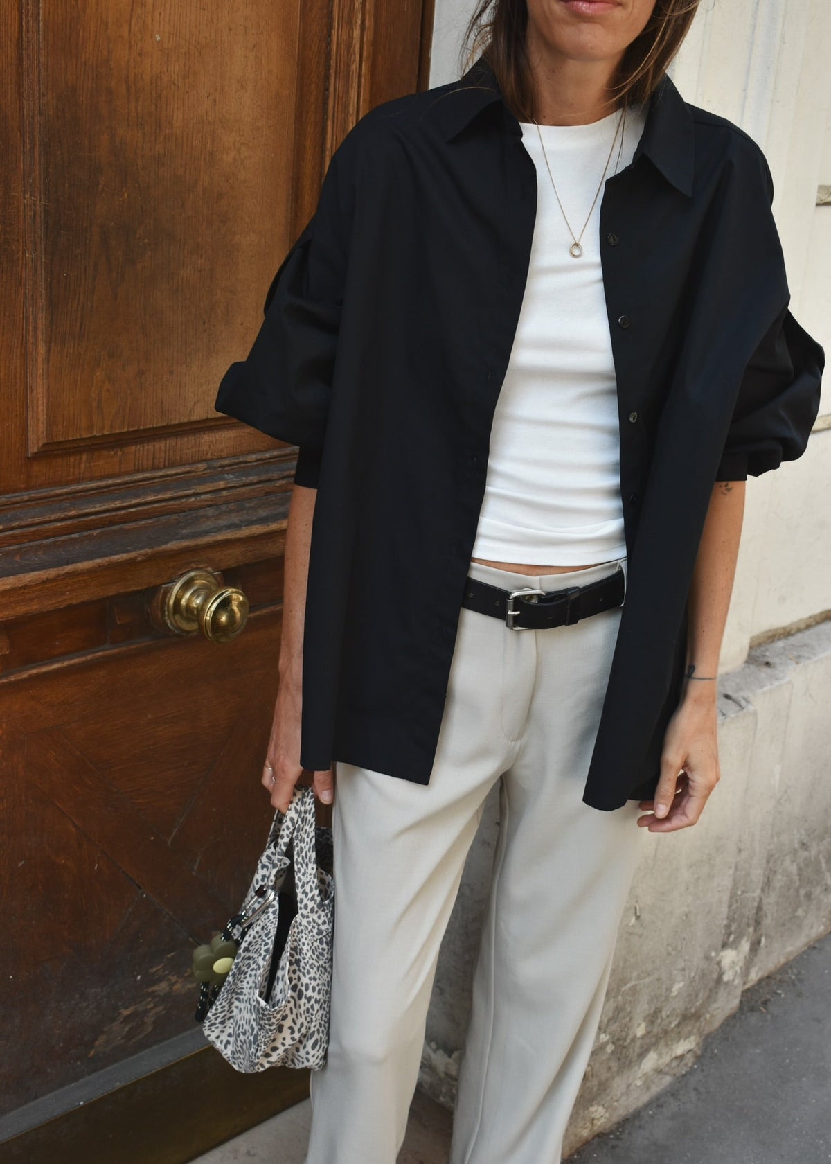 Chemise Boy noire fabriquée en France – look femme