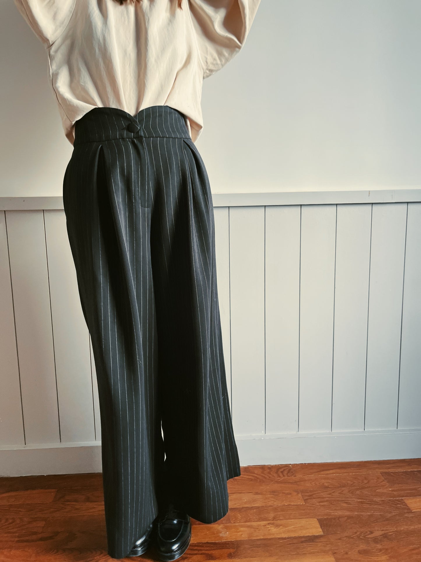 Le pantalon Hudson - noir & blanc
